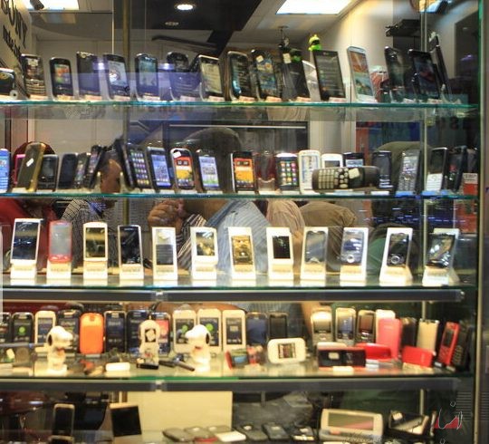 واردکنندگان موبایل، متعهد به ایجاد سامانه شفافیت فروشگاهی می‌شوند