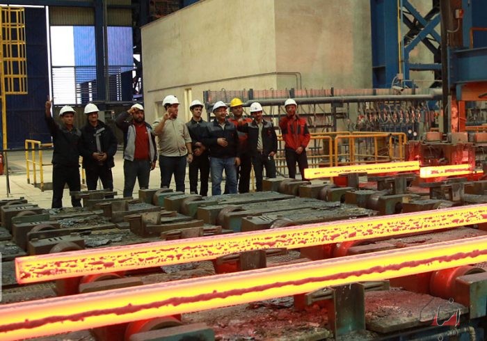 رفع مشکلات بخش پایین‌دستی با عرضه کافی شمش فولاد در بورس