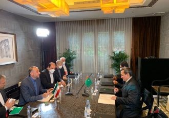 وزیران امور خارجه ایران و ترکمنستان دیدار و گفت وگو کردند