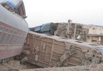 ۱۰ مسافر یک واگن قطار مشهد – یزد جان خود از دست دادند