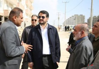 وزیر راه و شهرسازی از طرح نهضت ملی مسکن چابهار بازدید کرد