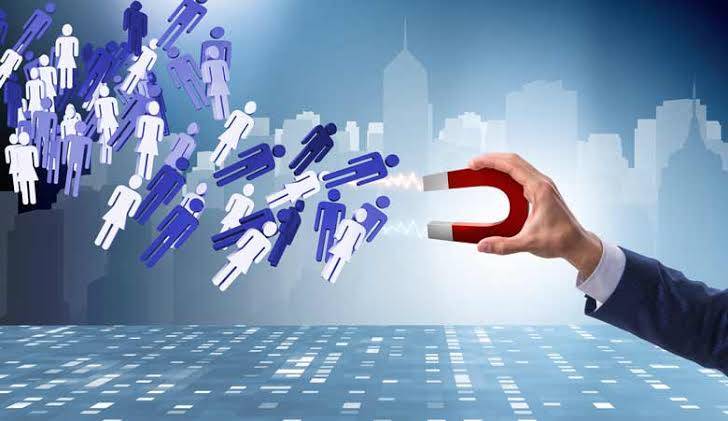 از آزمون استخدامی تا صندلی‌های مدیریتی