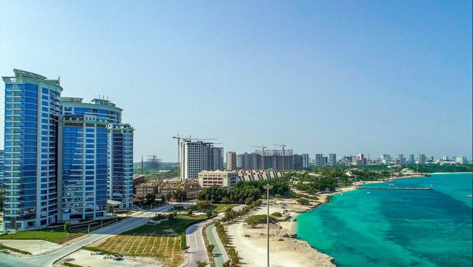 کیش در تقاطع تدبیر مالیاتی و حقوق مناطق آزاد