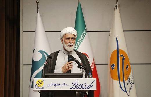 تأکید امام جمعه کیش بر ترویج اخلاق پهلوانی در ورزش