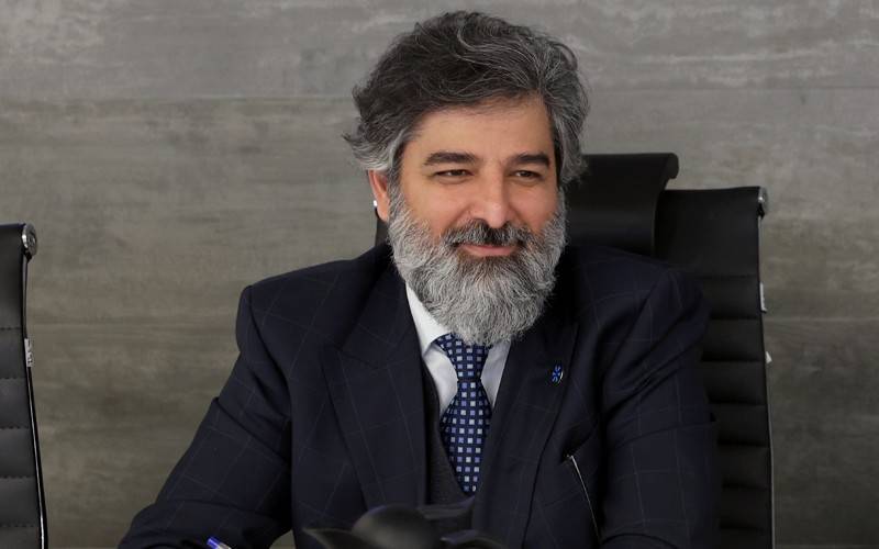کیش؛ وقتی مسئله فقط گردشگر نیست، مسئله حکمرانی است