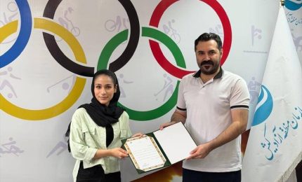 تقدیر از هندبالیست کیش بهدلیل کسب رتبه ۲۹۸ کنکور